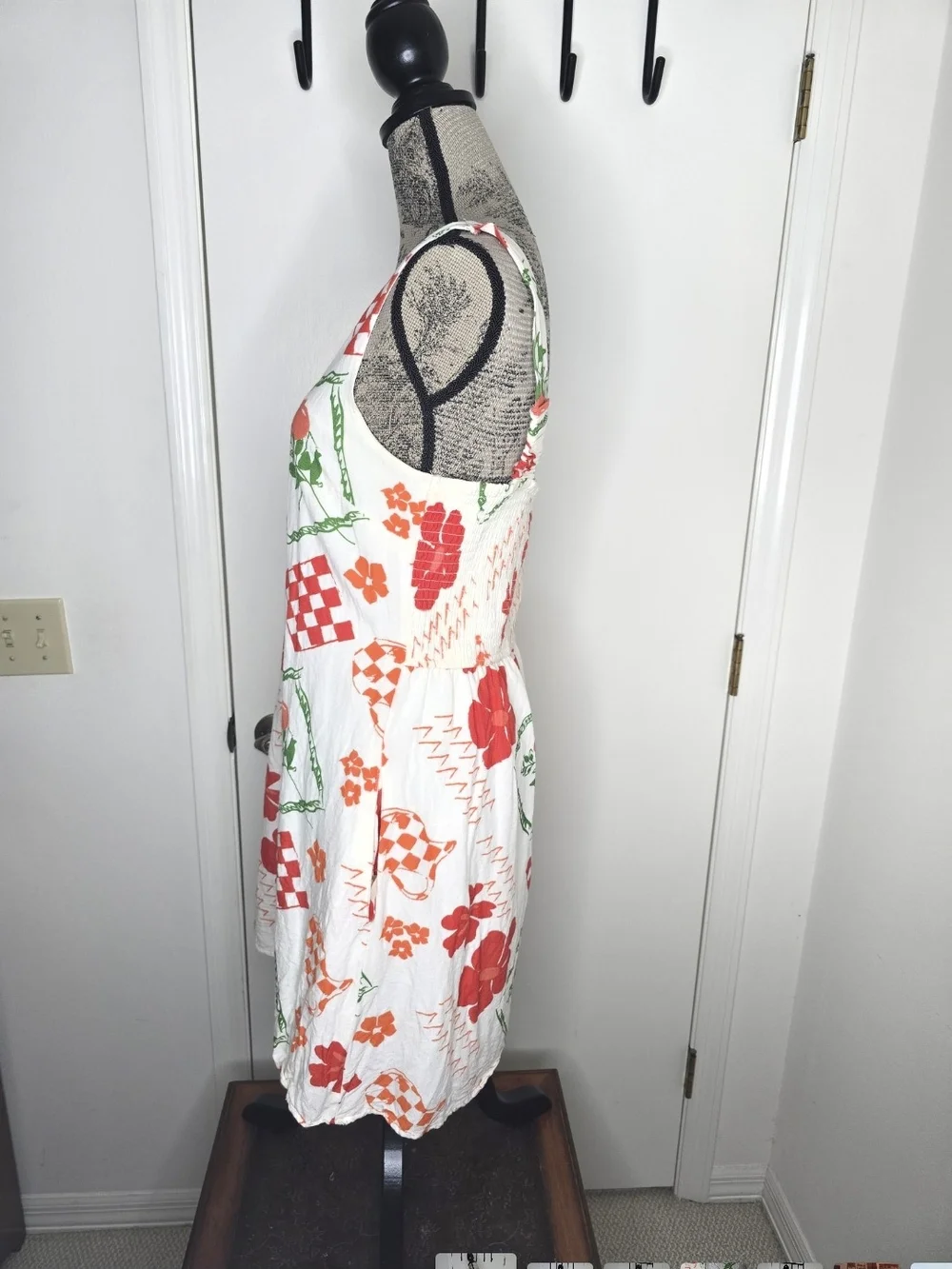 Japna White Mini Dress with Red & Green Floral Patchwork - Picture 5 of 7
